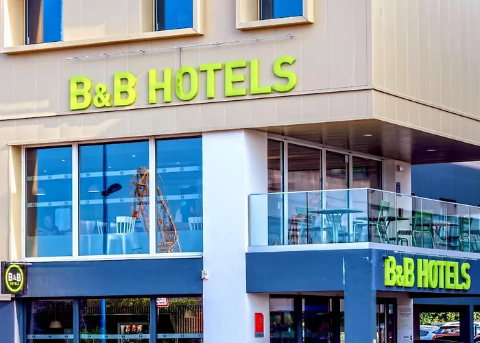 B&B HOTEL Brest Centre Port de Commerce